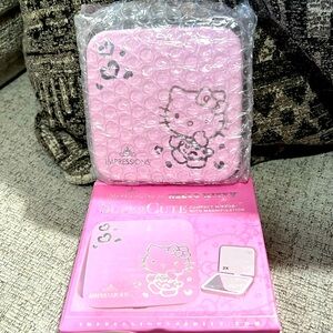 Hello Kitty Compact Mirror with Magnification